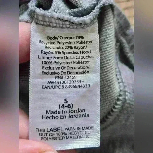 ATHLETIC small  grey womens hoodie/sweater - Picture 6 of 8